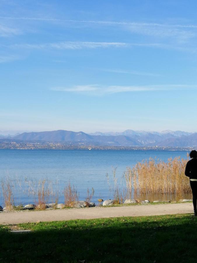Appartamento Casa Vacanza Clavel Sirmione Esterno foto