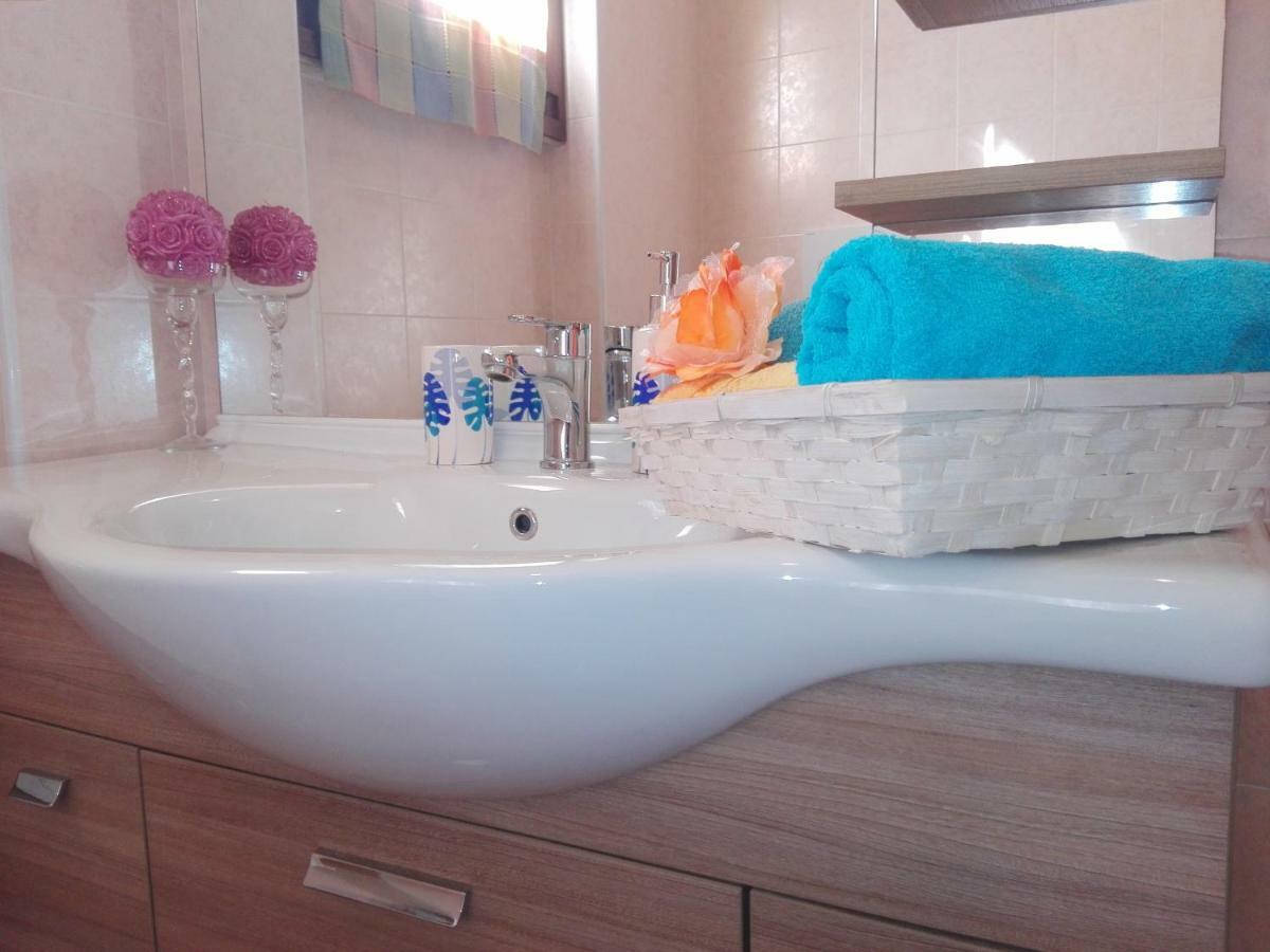 Appartamento Casa Vacanza Clavel Sirmione Esterno foto