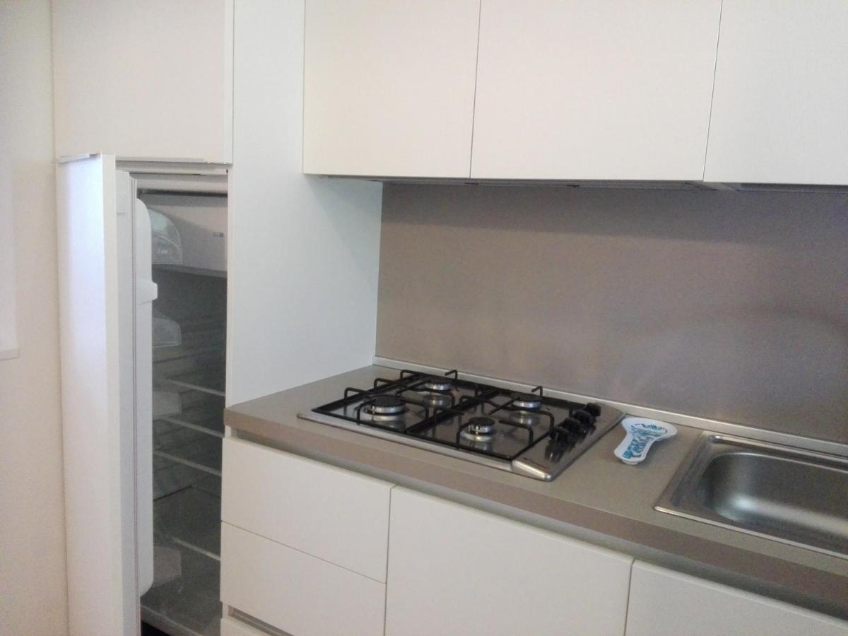 Appartamento Casa Vacanza Clavel Sirmione Esterno foto
