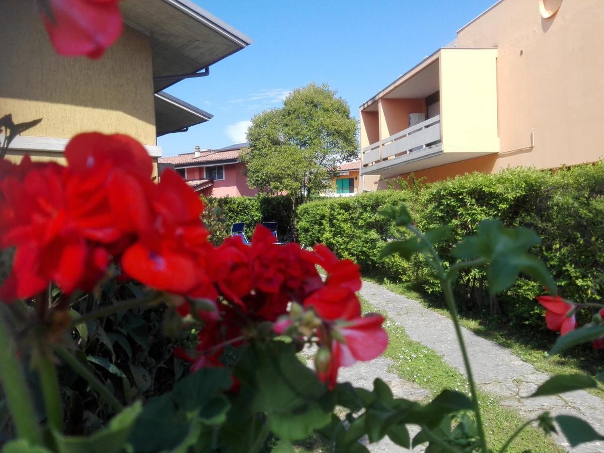 Appartamento Casa Vacanza Clavel Sirmione Esterno foto